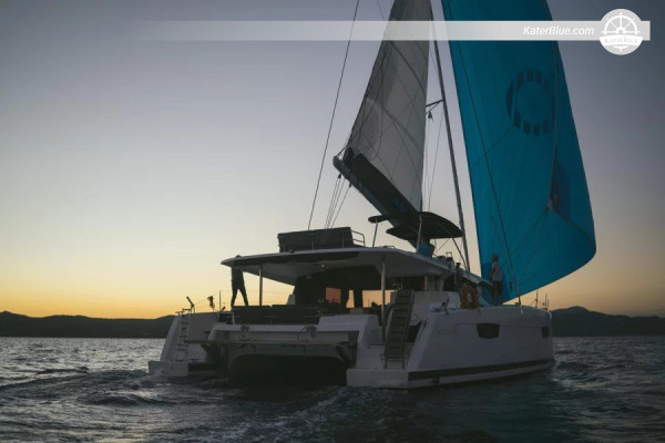 7-dages bareboat-sejltur fra Athen til Paros, Antiparos, Naxos og mere