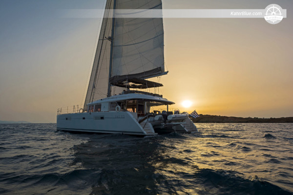 Lagoon 560 (2014) till salu – 17,07m katamaran, 4 hytter, Alimos Grekland