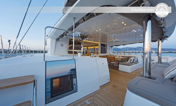 Lagoon 560 (2014) till salu – 17,07m katamaran, 4 hytter, Alimos Grekland