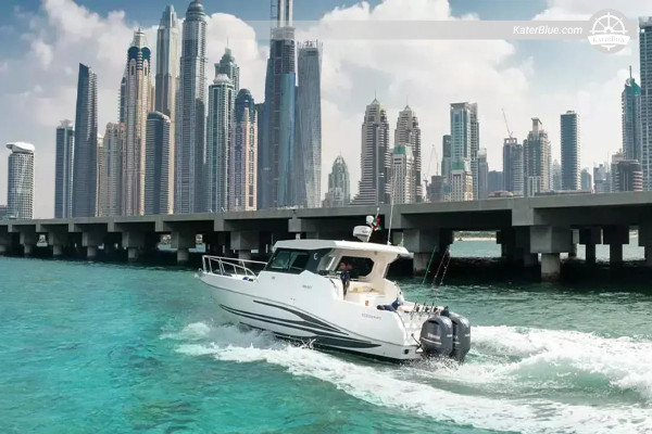 Noleggio yacht di 4-6 ore – Atlantis, Burj Al Arab e Canale di Dubai