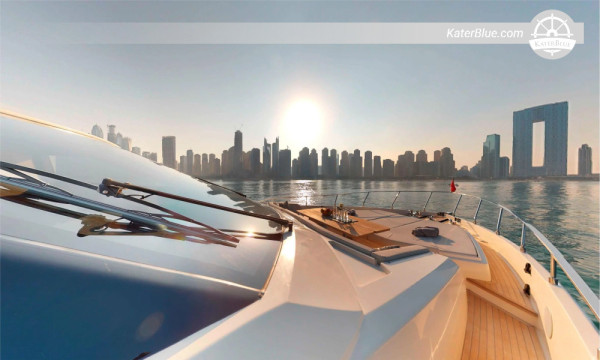 Ferretti 78, Day Charter – Secret Beach &amp; Palm Lagoon Swim Experience