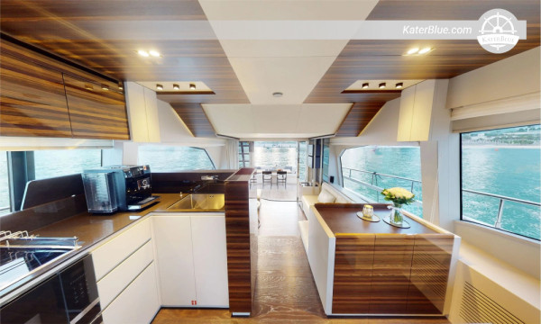 Private Skippered Yacht Charter – Dubai Marina to Palm Jumeirah, Atlantis & Burj Al Arab