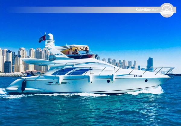 Dubai Günübirlik Yat Kiralama – Gizli Plajda Yüzme, Palm Jumeirah Gezisi ve Yat Üzerinde Öğle Yemeği