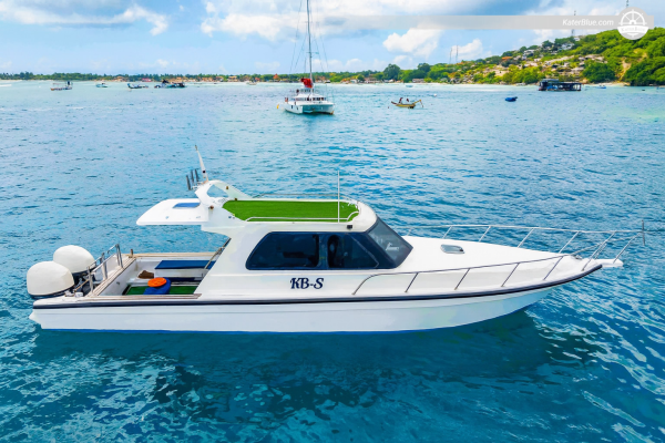 Excursion privée à la journée à Nusa Penida à bord d'un bateau à moteur de 12 m – L'escapade insulaire la plus abordable de Bali