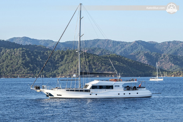 Custom Made Gulet 2021 for Sale – 26m, 6 Cabins, Twin Engine, Turkish Flag – Fethiye