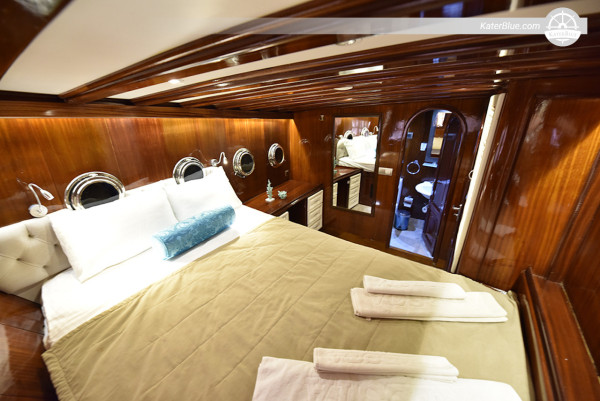 34m Custom Gulet for Sale (2002, Refitted 2015) – 10 Cabins, Twin Iveco Engines, Charter-Ready, Lying Fethiye, Turkey