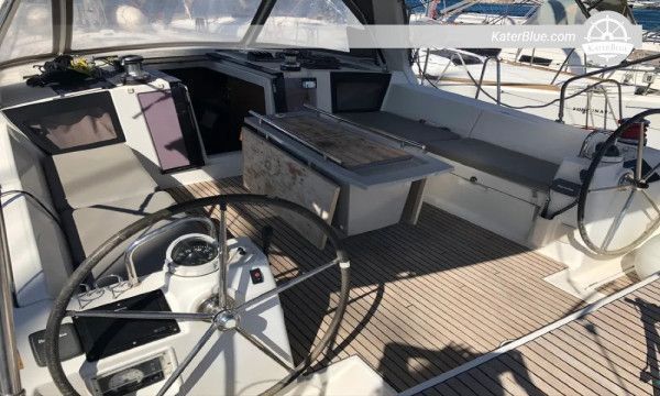 Beneteau Oceanis 45 (2013) Sailing Yacht for Sale – 13.8m, 4 Cabins, Located in Skiathos, Greece