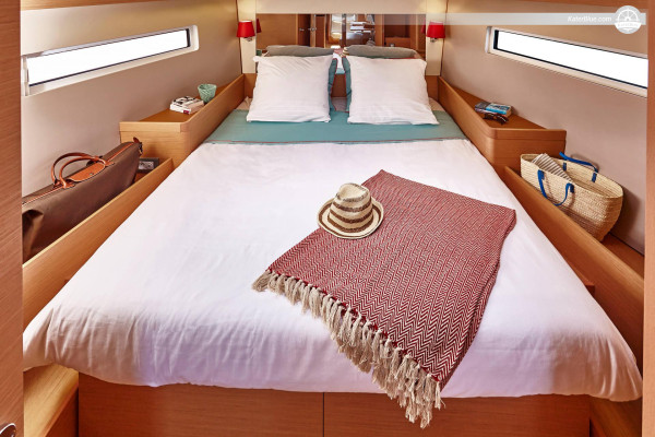 8-Day Private Skippered Charter from Capo d’Orlando on Sun Odyssey 440 to Vulcano, Panarea, Stromboli, Salina and Lipari with stylish marina start and flexible routing