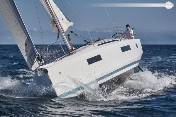 8-Day Bareboat Charter – Sun Odyssey 440 from Capo d’Orlando to Vulcano, Panarea, Stromboli, Salina, Lipari