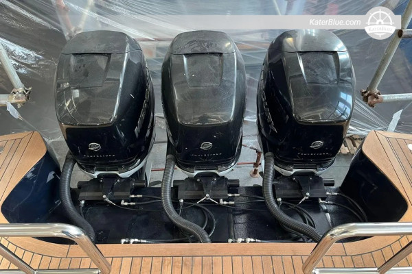2024 Austin Parker IBIZA 44 – 45ft Walkaround, Triple 350s, Pisa, 2 Cabins