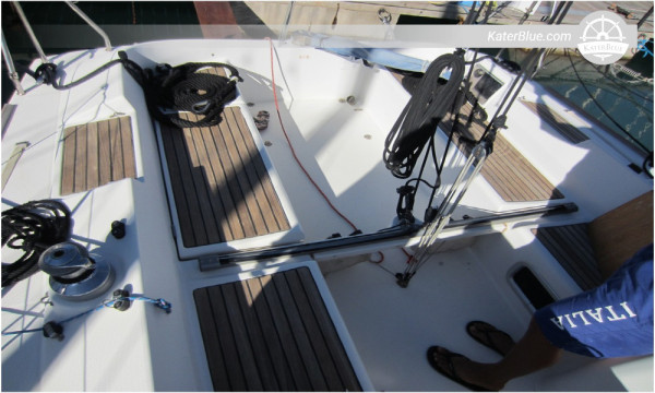 Bénéteau First 31.7 (2000) for Sale – 9.5m Cruiser-Racer, 2 Cabins, Sicily