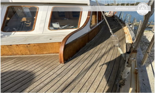 Ketch Steel 59 (1952) for Sale – 17.94m Riveted-Steel Motorsailer, 4 Cabins, Roma, Italy