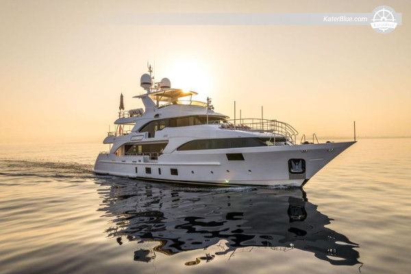 Benetti Classic 121 2015 – 37m Superyacht for Sale, Imperia