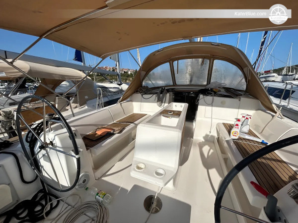 Relaxed Bareboat Sailing Croatia – Dufour 412 Grand Large, Pula via Brijuni, Unije, Susak, Ilovik & Lošinj