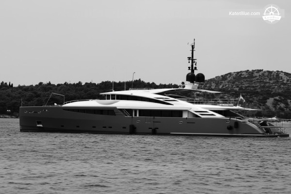 Abu Dhabi Icons & Sir Bani Yas Wildlife Week Aboard ISA GT43