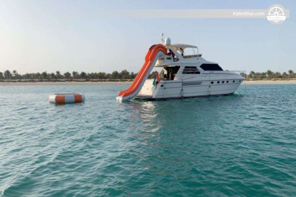Avontuur op Hudayriyat Island – 8 uur durende actieve privédag met snorkelen, suppen, wild spotten, lunch op het dek en cocktails bij zonsondergang.