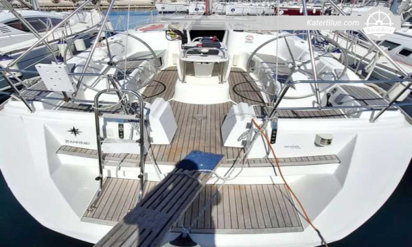 Weekly Bareboat Charter Athens Saronic Gulf – Jeanneau Sun Odyssey 45, Saturday–Saturday, Alimos to Aegina, Poros, Spetses, Kyparissi, Hydra, Agistri, up to 10 guests