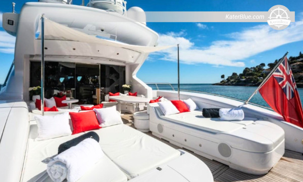 2004 Mangusta 108 for Sale – 33m Luxury Motor Yacht – 4+3 Cabins – Malta Flag – Sicily, Italy