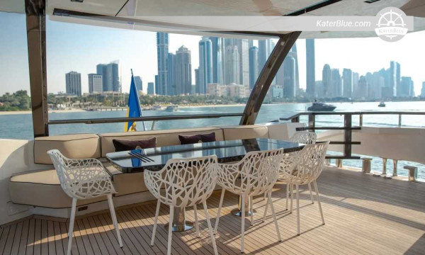 Peri Yachts 37 Weekly Charter – Dubai Skyline & Offshore Island Retreat