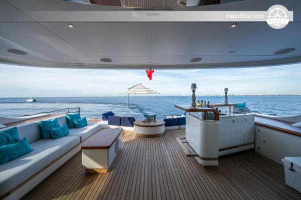 2023 Benetti OASIS 34M “KING’S LAIR” 112ft Motor Yacht for Sale – Fort Lauderdale, Florida
