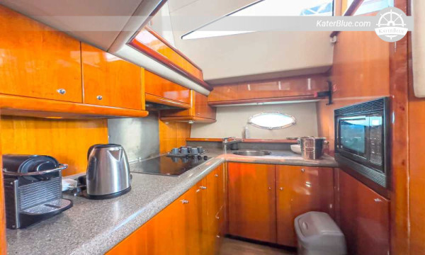 Dubai Marina'dan Sunseeker 56 Motor Yat ile 7 Günlük Jumeirah ve Dubai Koyu Gezisi