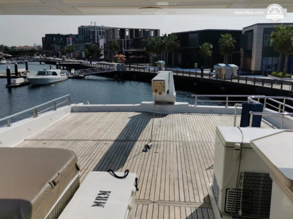 Dubai Marina'dan Majesty 121 Lüks Motor Yat ile 7 Günlük Jumeirah ve Dubai Koyu Gezisi