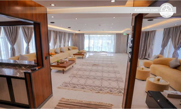 Dubai Marina'dan hareketle 110 fitlik lüks bir yüzen evde 7 günlük Jumeirah ve Dubai Koyu turu.