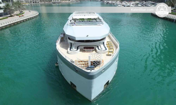 Crucero de 7 días por Jumeirah y Dubai Creek en un megayate de lujo de 155 pies desde Dubai Marina