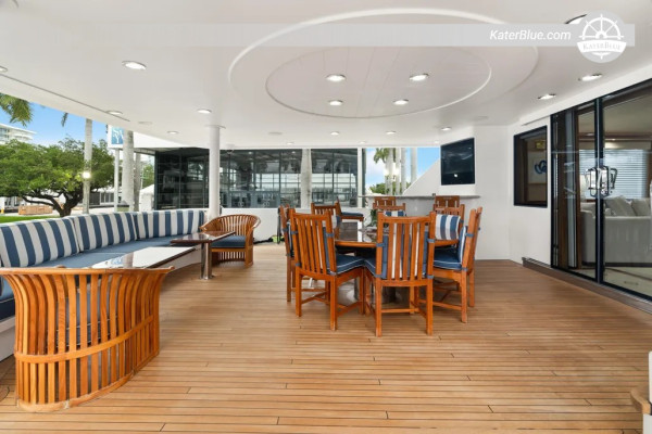 2004 Westport 130 Tri-Deck 130ft Motor Yacht for Sale – Fort Lauderdale, Florida