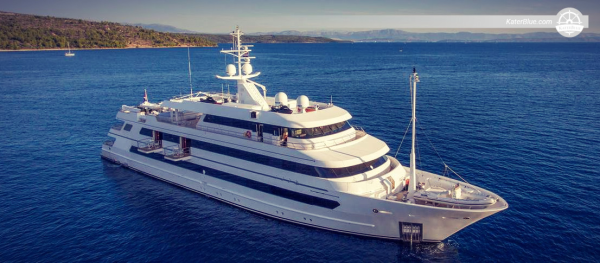 Saudi Arabia Red Sea Cruise | 7-Nights Charter from Jeddah to Al Lith, Rabigh, Umluj &amp; Sharm Obhur aboard super-luxury yacht