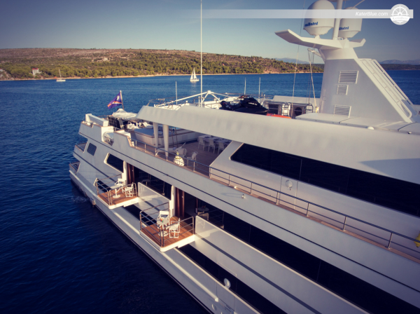 Saudi Arabia Red Sea Cruise | 7-Nights Charter from Jeddah to Al Lith, Rabigh, Umluj &amp; Sharm Obhur aboard super-luxury yacht