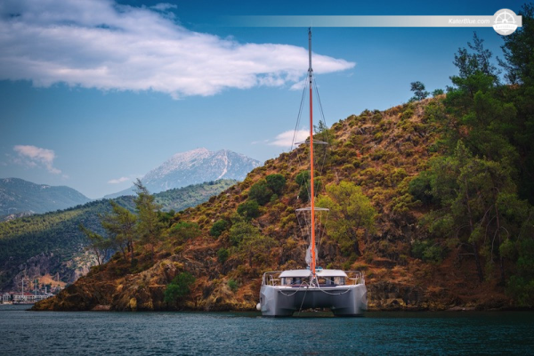 Aluguel semanal de catamarã Excess 11 (sem tripulação) | 4+2 cabines, Fethiye, Turquia