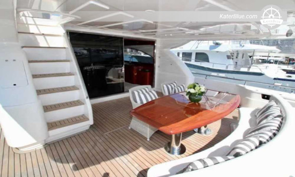 Westport 115 Motor Yacht for Sale (1994) – 115ft Tri-Deck, 4 Cabins, Auckland, New Zealand