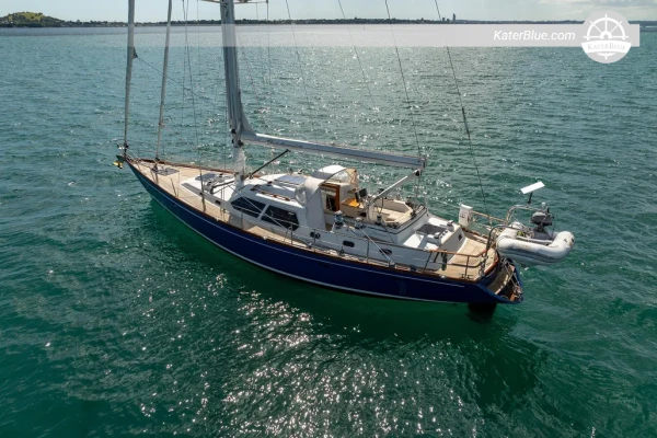 Riviera 52 Enclosed Flybridge for Sale (2018) – Auckland, New Zealand