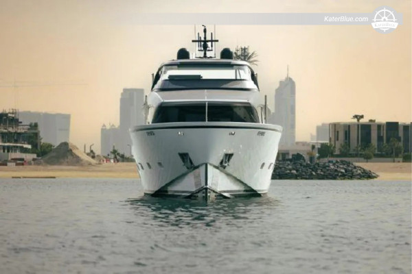 2015 Ferretti Yachts 550 for Sale – Dubai