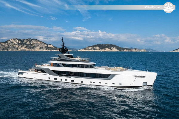 2017 Greenline 48 Fly Hybrid Motor Yacht for Sale – 14.37m Eco-Hybrid Flybridge Yacht, 3 Cabins, Croatia