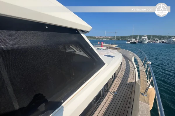 2024 Schaefer V33 Center Console for Sale – 10.33m Luxury Day Boat, Twin Mercury Verado V10, Mallorca