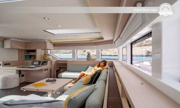 Quiet Islands & Hidden Coves Weekly Skippered Charter
