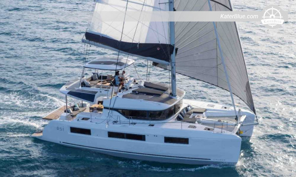 Relaxed Skippered Catamaran Week from Lefkas - Meganisi Kastos Kalamos Ithaca