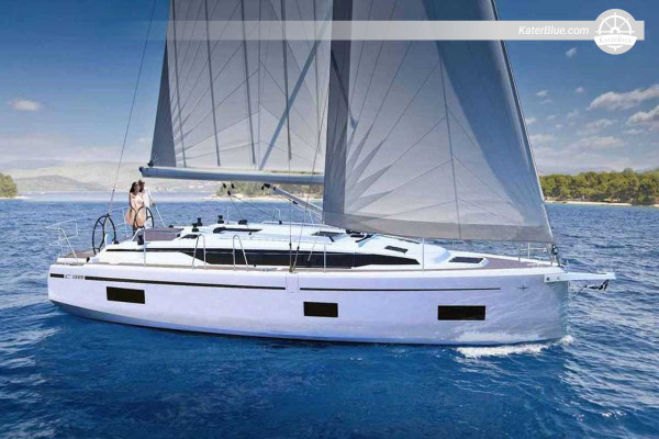 Vacanza settimanale in barca a vela senza equipaggio da Atene, con tappe a Poros, Hydra e Isole Saroniche.