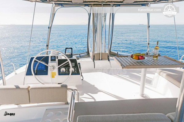 Týdenní charterový katamarán Bareboat Bali 4.6 – Alimos Marina Atény – Kyklady Ikony Kythnos Paros Mykonos Syros Kea Sounio – 7 nocí