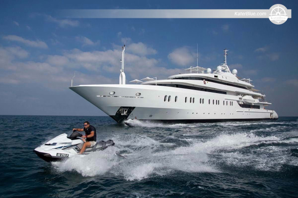 Fuldt bemandet 91m luksus superyacht charter - 7 dage Abu Dhabi til Dubai Marina & Palm Jumeirah (UAE)