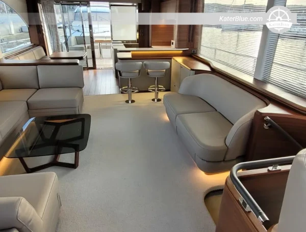 Iate de luxo Princess Y72 (2024) à venda – 22,80 m – Seakeeper 18 – 4 cabines – 95 horas – Sopot, Polônia