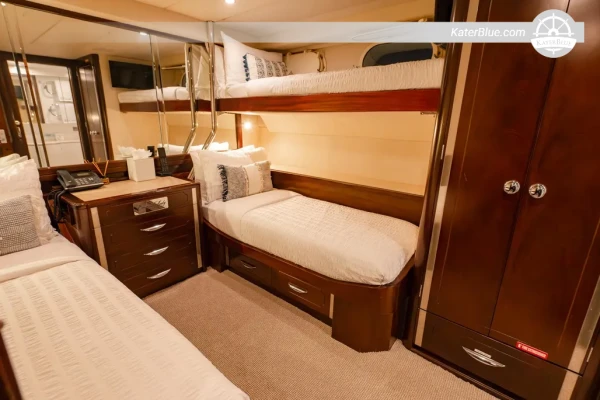 1983 Lloyds Ships 115 Superyacht en aluminium de 35 m, conçu par Benetti, héliporté, AMSA 1E/2C – Sanctuary Cove, Queensland