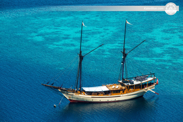 Overnatning med skipper fra Labuan Bajo til Komodo og Rinca-øerne