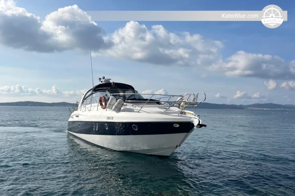 2005 年 Cranchi Mediterranee 47 出售 – 14.3m 高性能巡洋舰，2 间客舱，沃尔沃遍达 D9 – 克罗地亚扎达尔