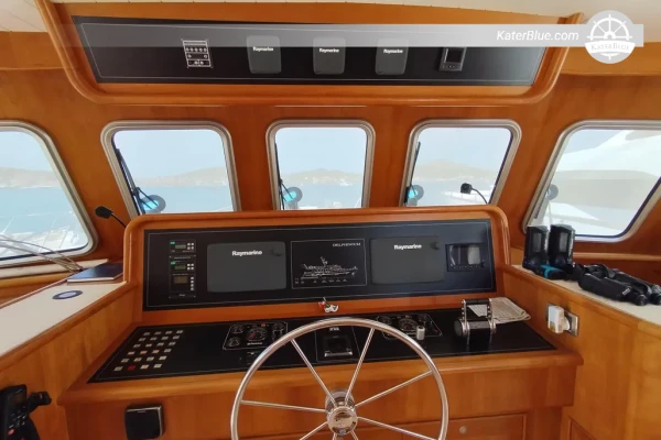 Barco de pesca personalizado Almtrawler Delfino 65 (2015) em aço à venda – 21,55 m – 4 cabines – Split, Croácia