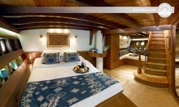 Privat båtcharter med skeppare över natten - Labuan Bajo till Padar Island, Pink Beach och Komodo nationalparks solnedgång (40,2 m, upp till 14 gäster)