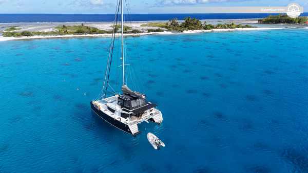 Lagoon 560 Luxury Catamaran Charter Yasawa, Fiji | 4 Cabin Crewed Yacht (4X)