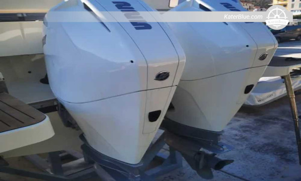 For Sale: 2020 Quicksilver 905 Weekend 9.09m, 2 Cabins, Twin Mercury 225HP, Athens Greece